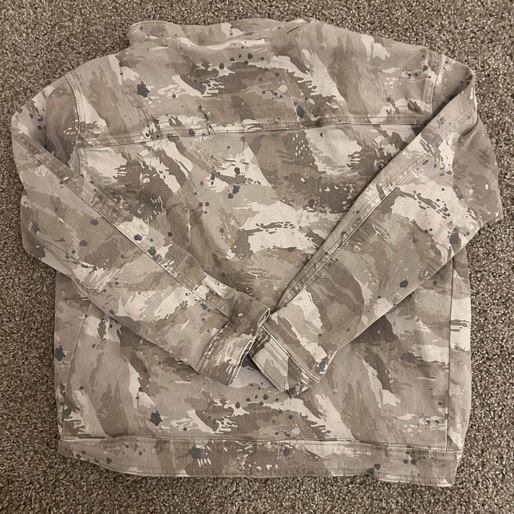 Abercrombie & Fitch Camo jacket